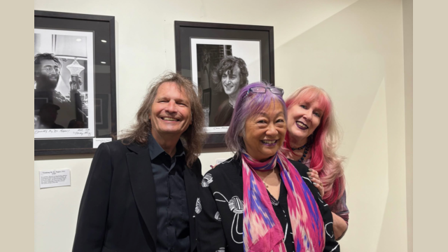 Dennis Dunaway (Original Alice Cooper Band) with his wife Cindy (Alice Cooper's costume designer) at Martine Gallery in White Plains, NY Dennis Dunaway (Original Alice Cooper Band) with his wife Cindy (Alice Cooper's costume designer) at Martine Gallery in White Plains, NY